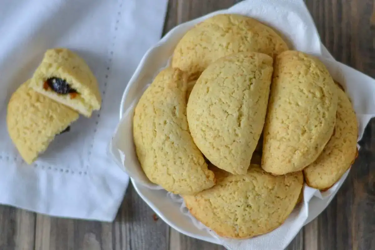 Dolci bolognesi da provare - torta di riso, pinza e raviole